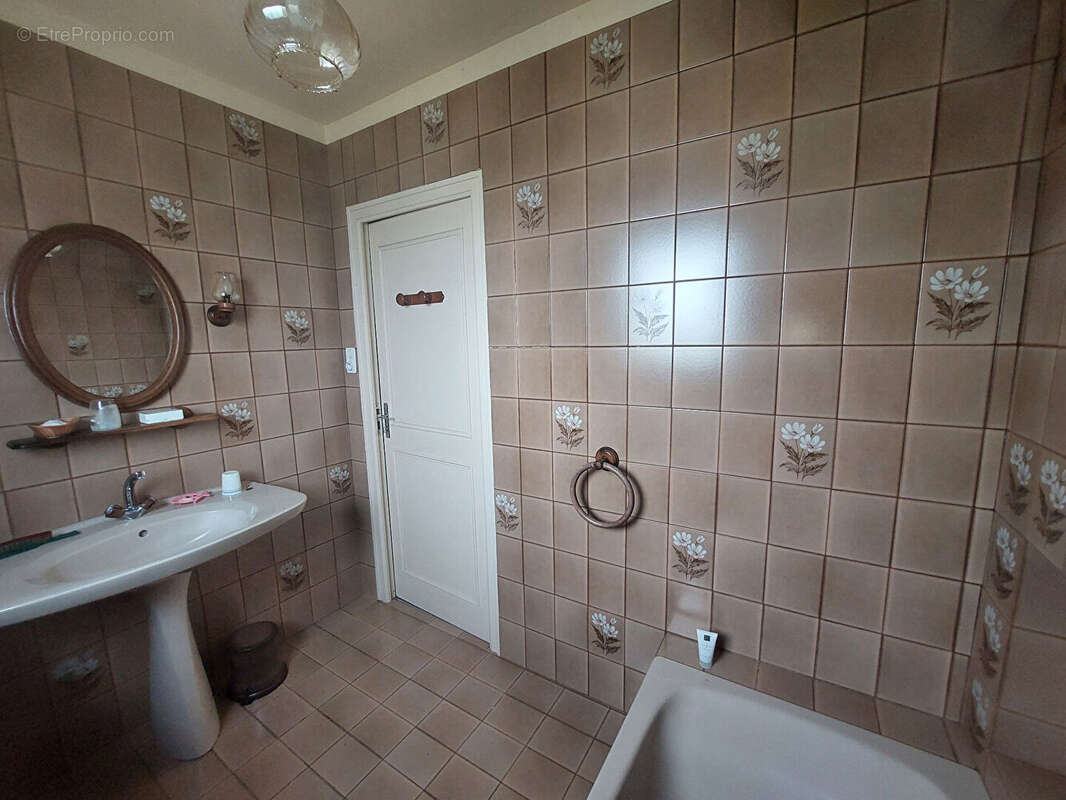 Maison à LONGAULNAY