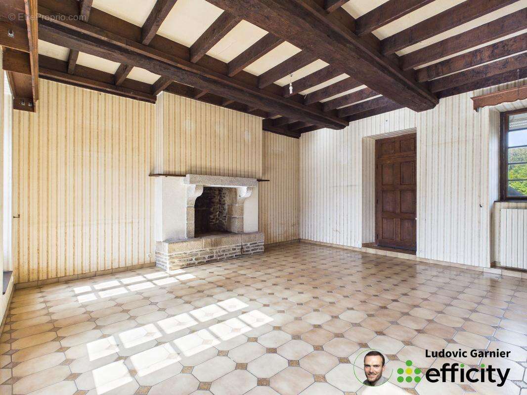 Maison 103 m² à Saint-Hilaire-Du-Harcouet  - photo 5