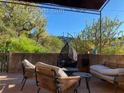 Maison à LE PUY-SAINTE-REPARADE