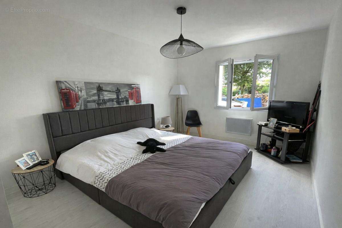 Maison à SAINT-MEDARD-EN-JALLES