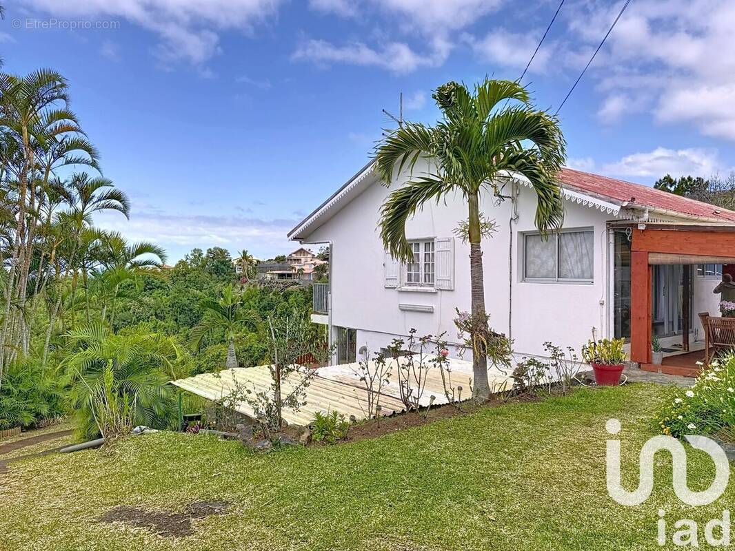 Photo 1 - Maison à SAINT-DENIS