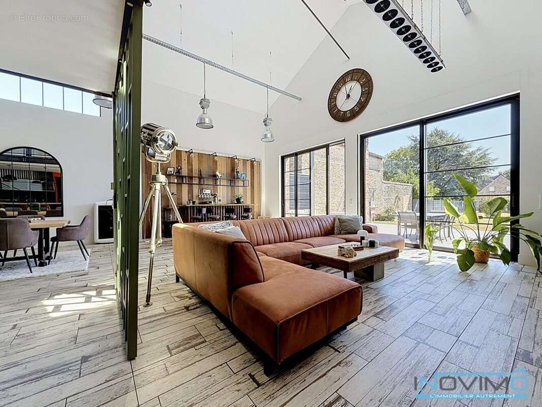 Maison 263 m² à Brouckerque  - photo 5