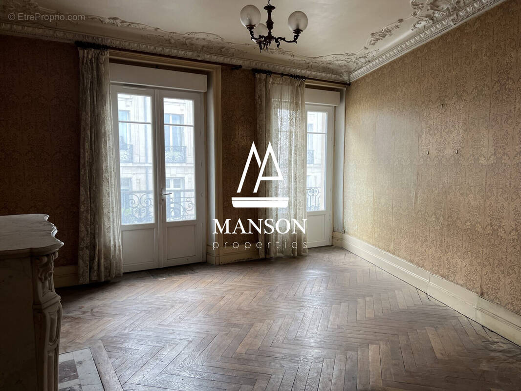 Appartement à BORDEAUX