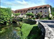 Photo 1 - Commerce à CREYSSE