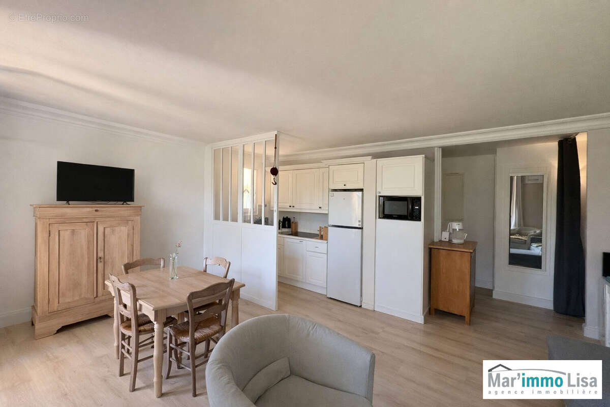 Appartement à MALLEMORT