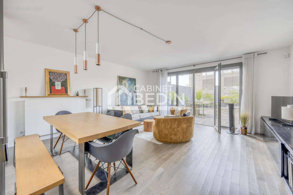 Appartement à BORDEAUX