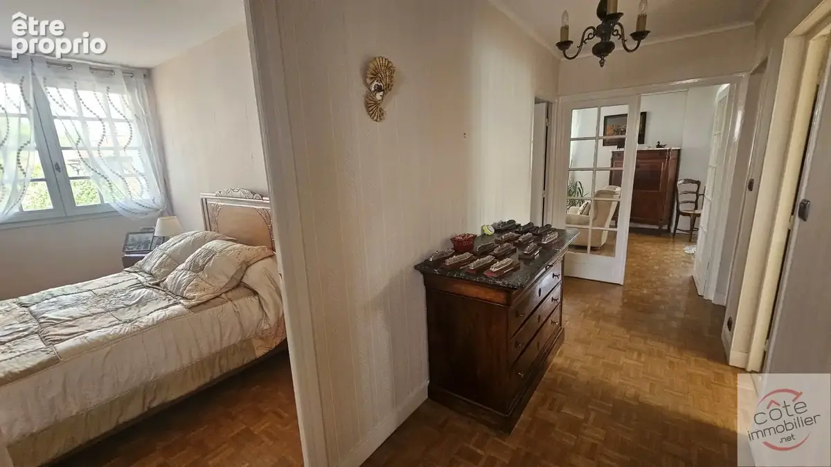 Belle maison de 146m² sur 2 niveaux + sous-sol total sur terrain de 343m² - photo 10
