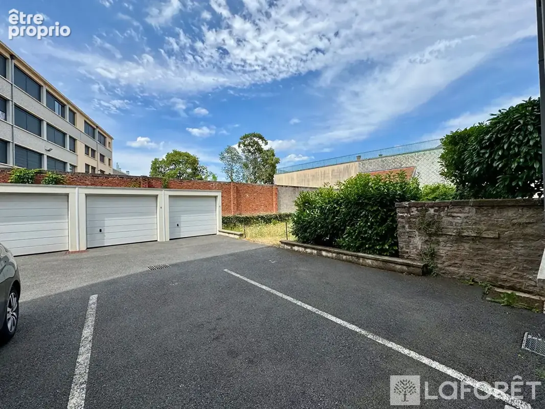Local professionnel Epinal 91.56 m2 - photo 7