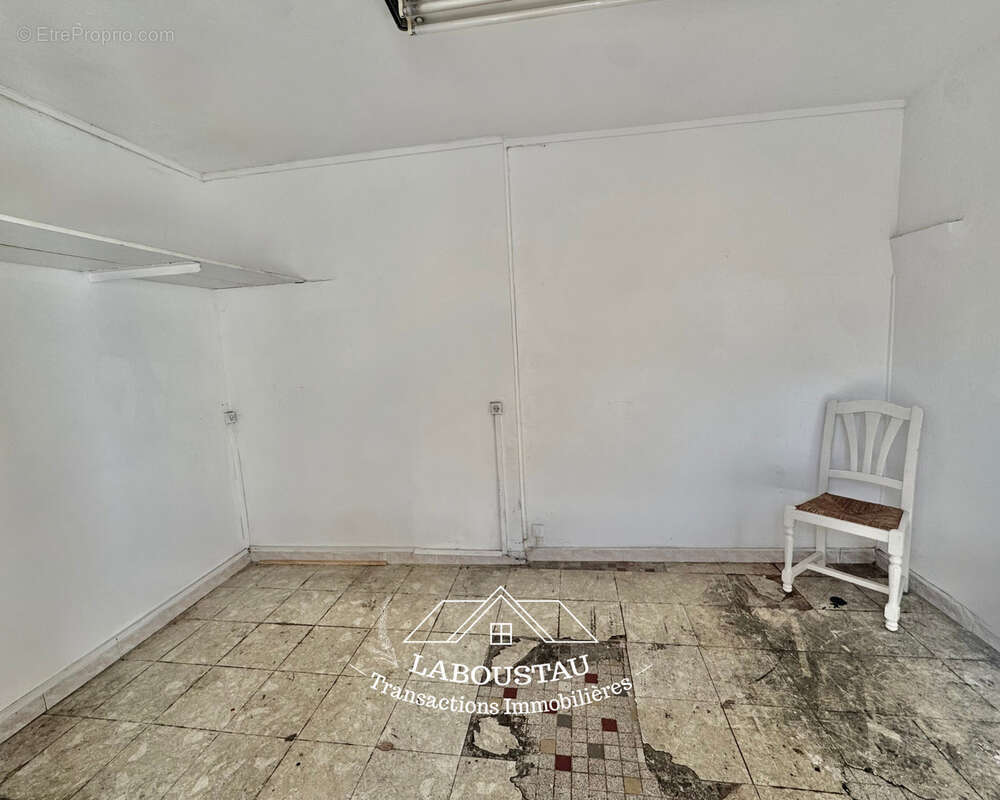 Commerce à MARSEILLE-14E