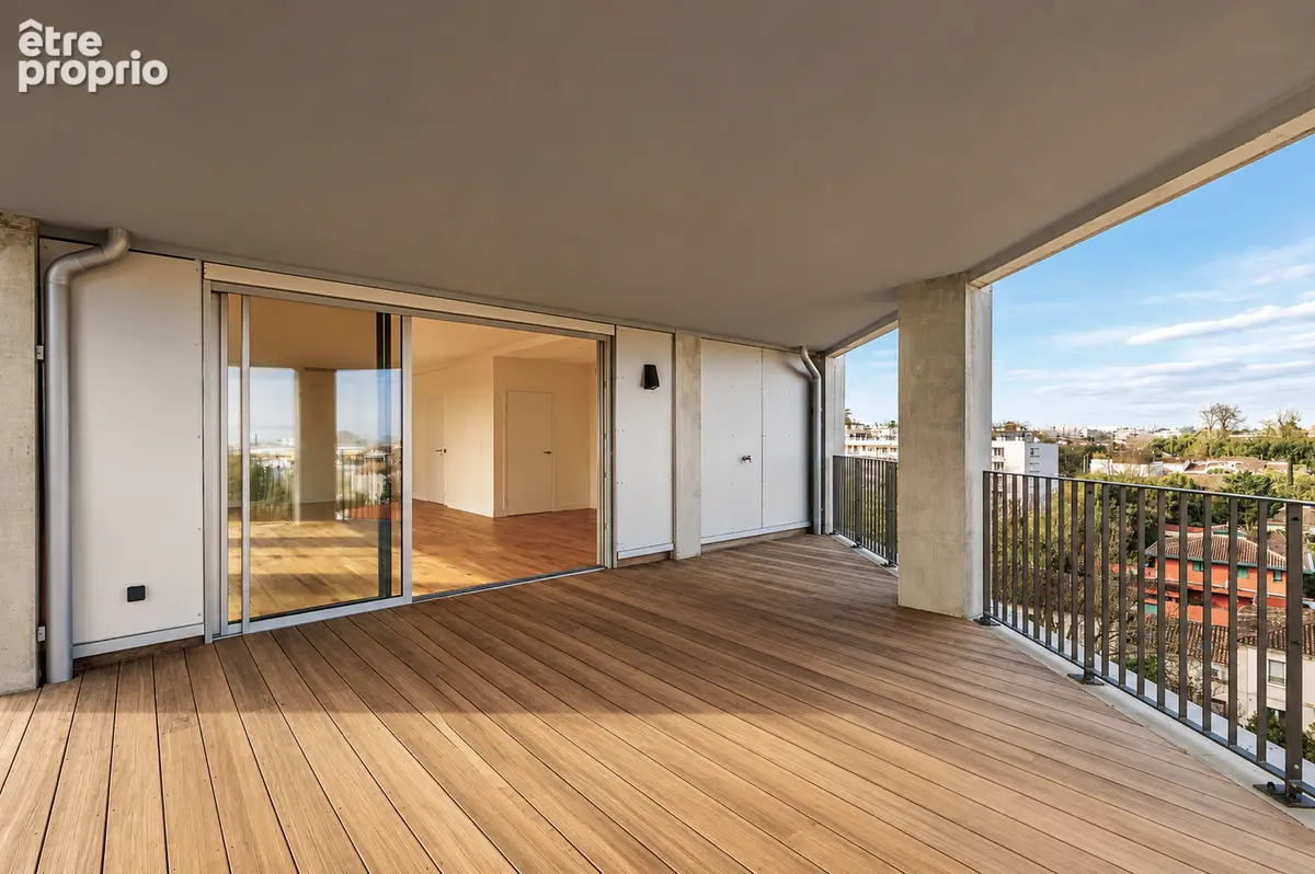 Appartement 4 pièces de 125m² + 188m² de Terrasses + 2 parkings sous-sol ! BORDEAUX - photo 7