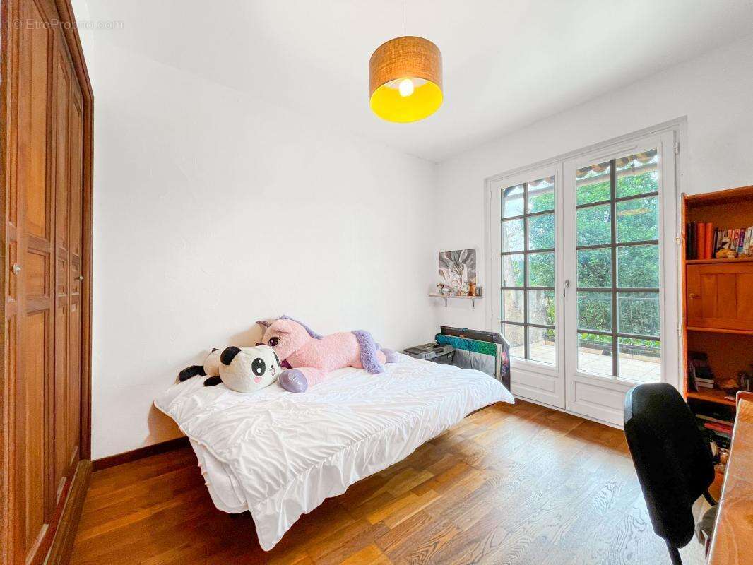 Maison de 162 m² La Gaude - photo 9