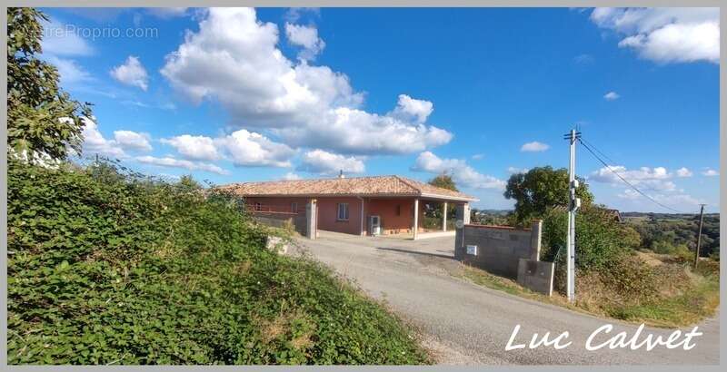 Maison à MONCLAR-DE-QUERCY