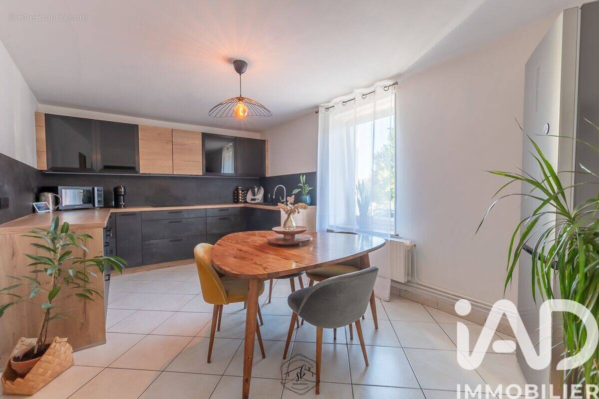 Photo 1 - Maison à SEMECOURT