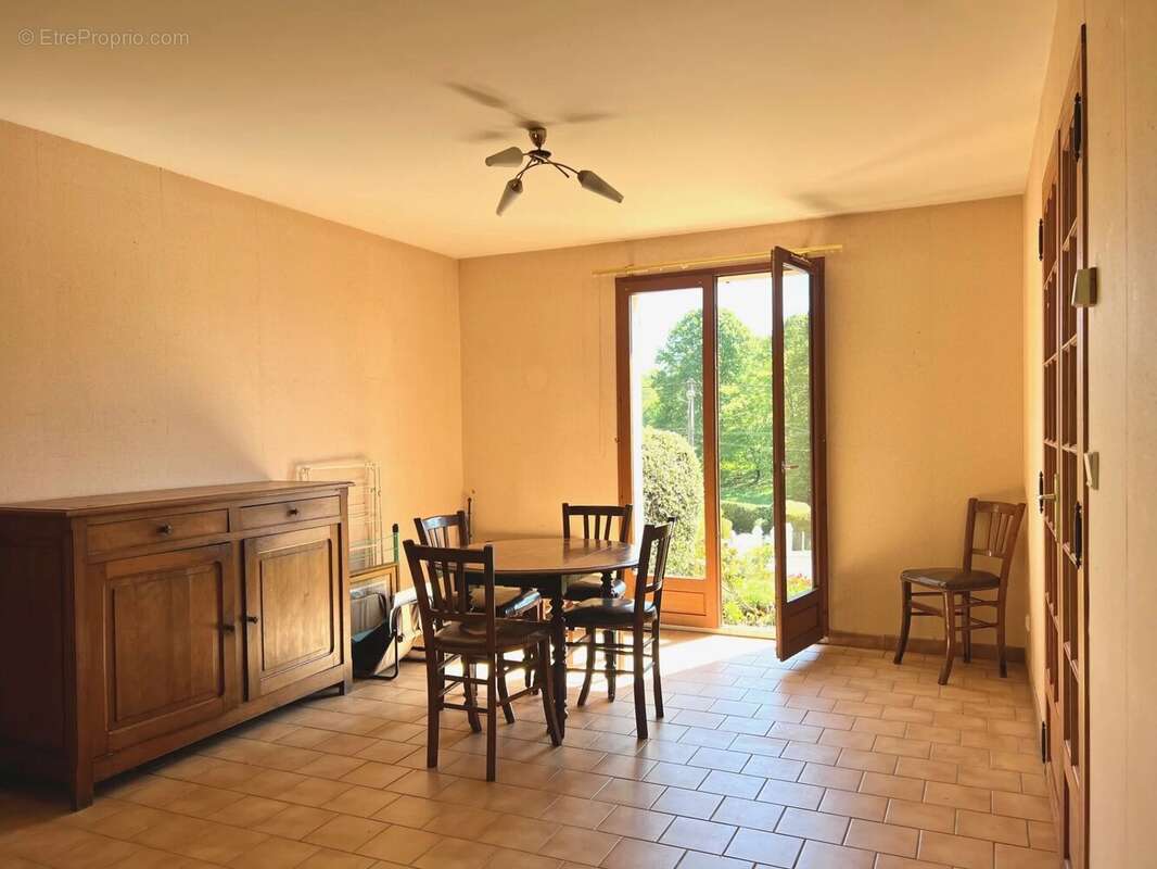 Maison à EZY-SUR-EURE