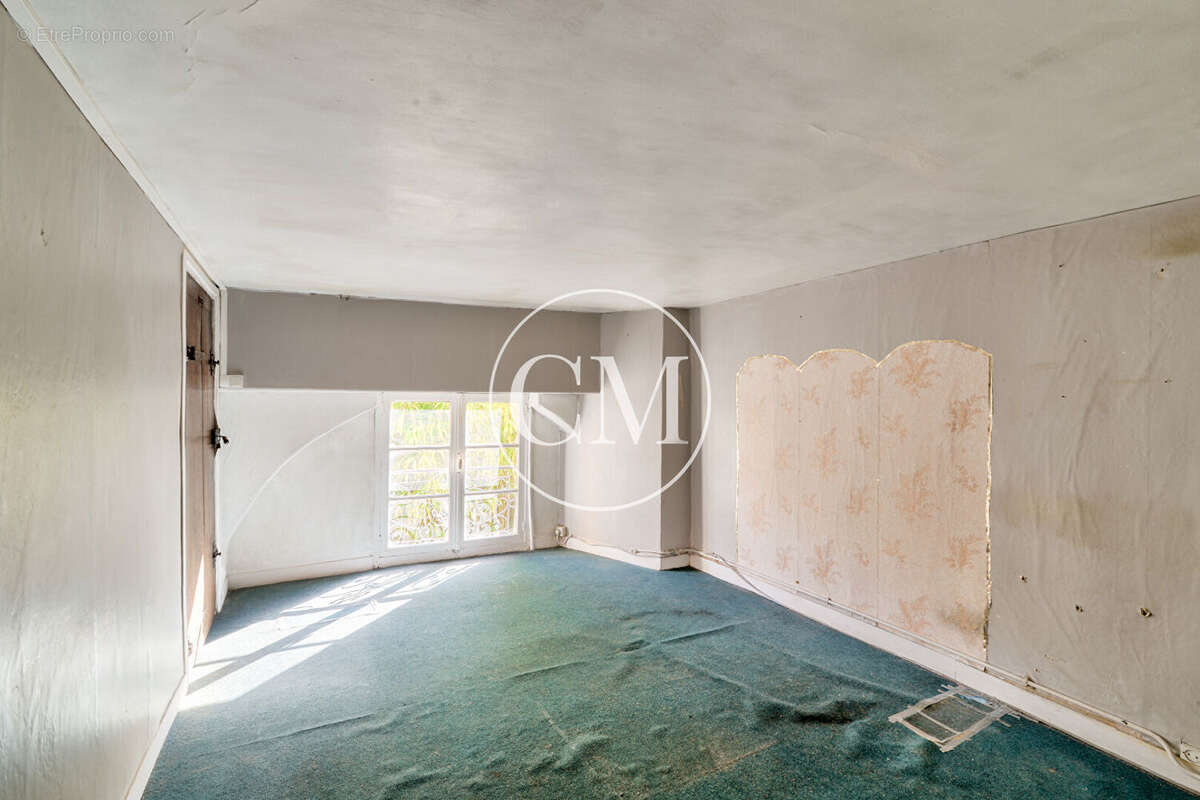 Appartement à VERSAILLES