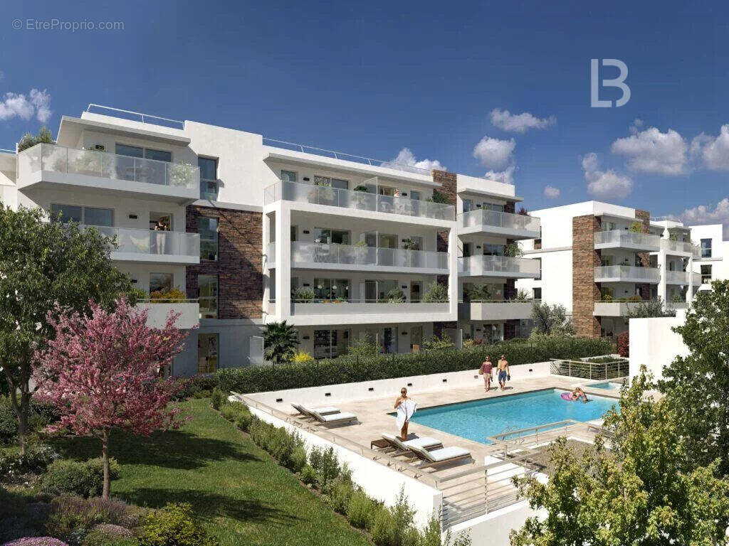 Appartement à SAINT-LAURENT-DU-VAR