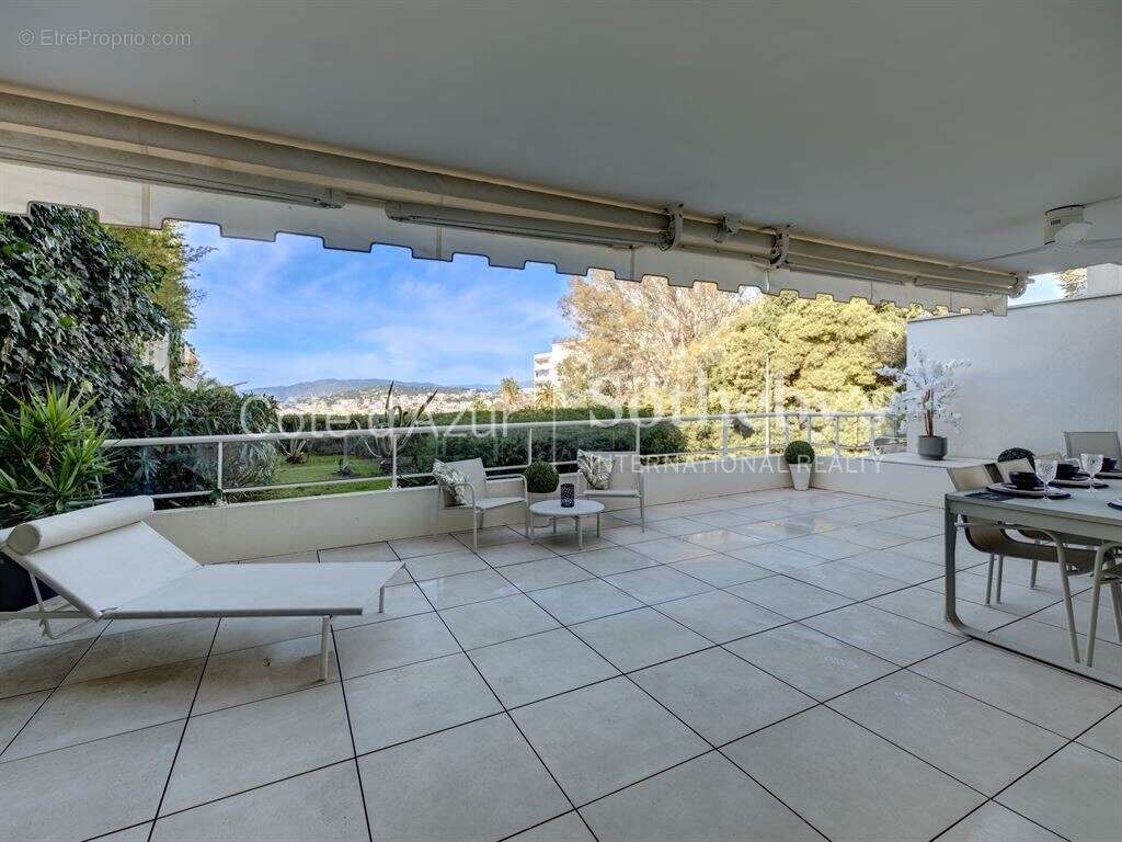 Appartement à CANNES