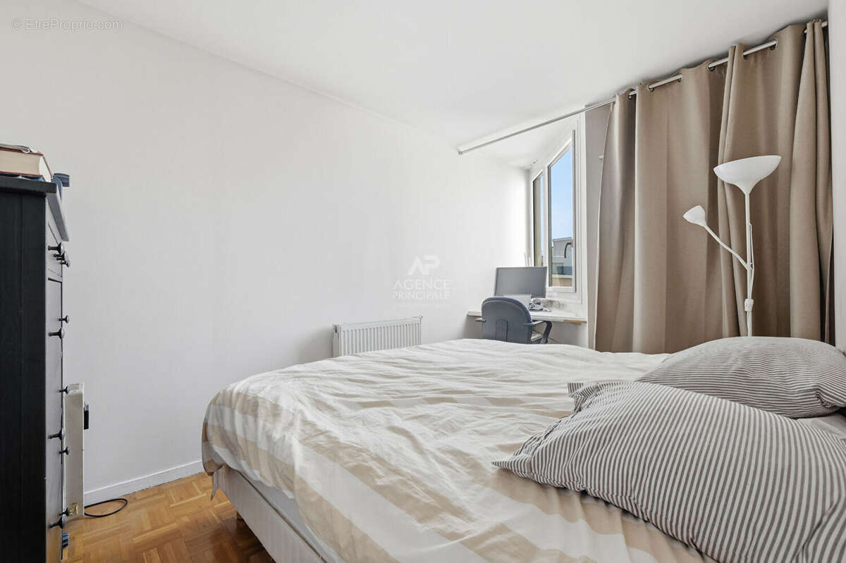 Appartement Saint Germain En Laye 5 pièce(s) 91.79 m2 - photo 5