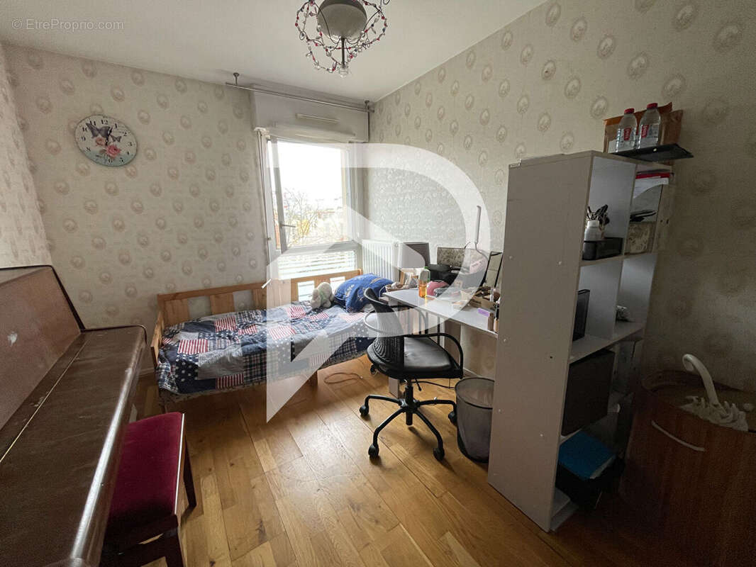 Appartement à VALENTON