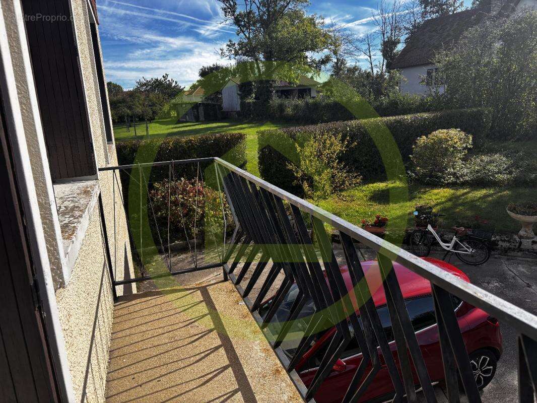 Maison à CHENERAILLES