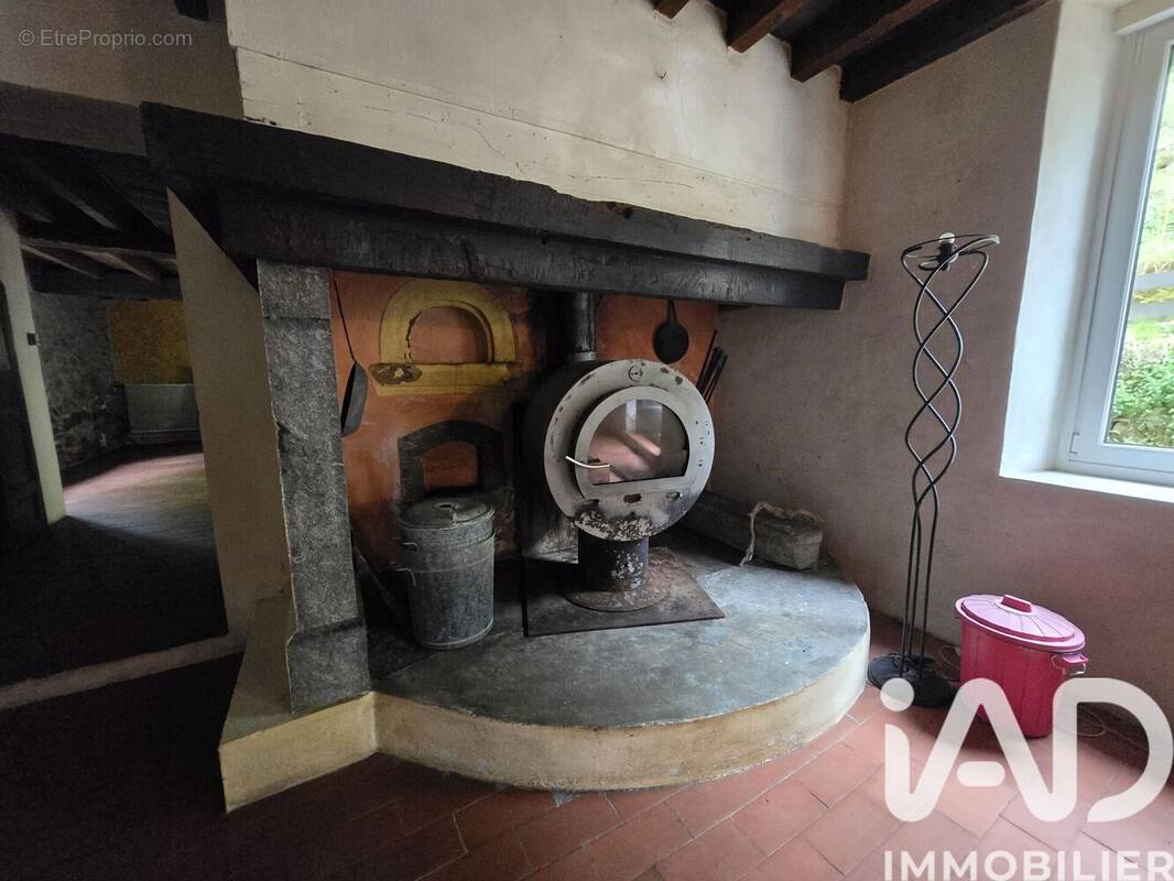 Photo 1 - Maison à LOUVIE-JUZON
