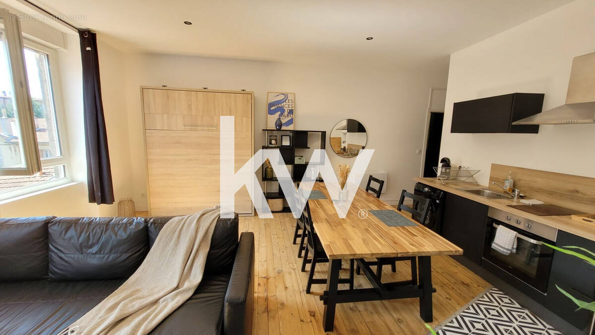 Appartement à SAINT-ETIENNE