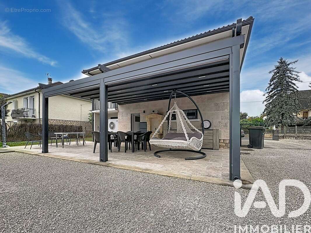 Photo 2 - Maison à TERRASSON-LAVILLEDIEU