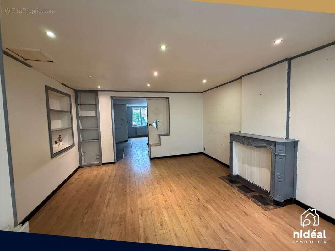 Maison à LE QUESNOY