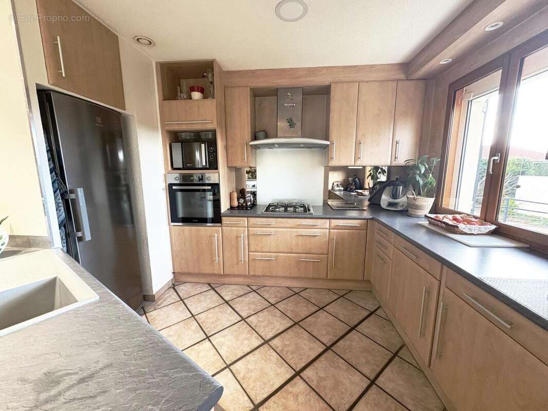 Maison à BEAUREPAIRE