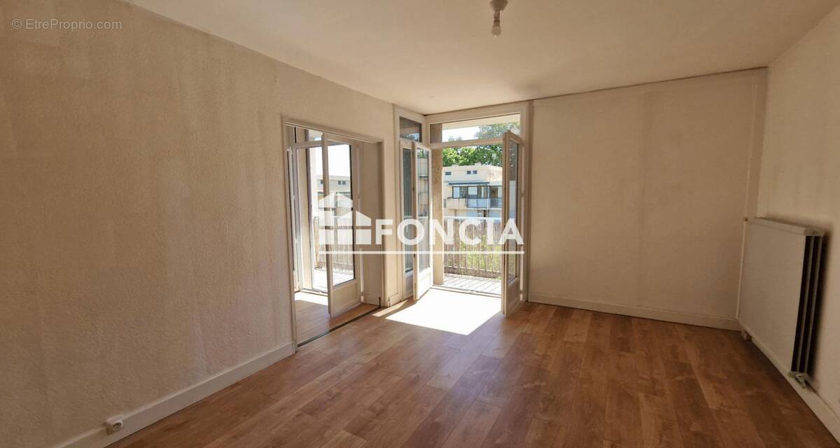 Appartement à BRIGNOLES