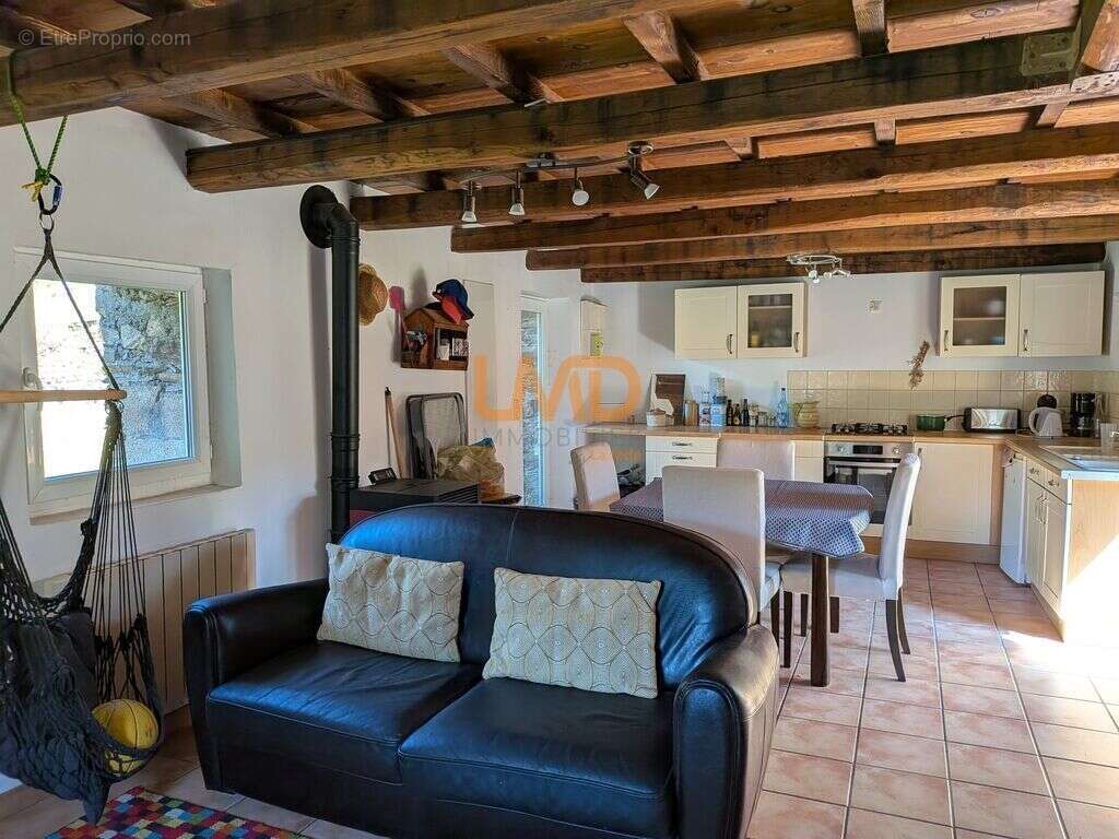 Maison en pierre - Vue panoramique - Terrain - photo 4