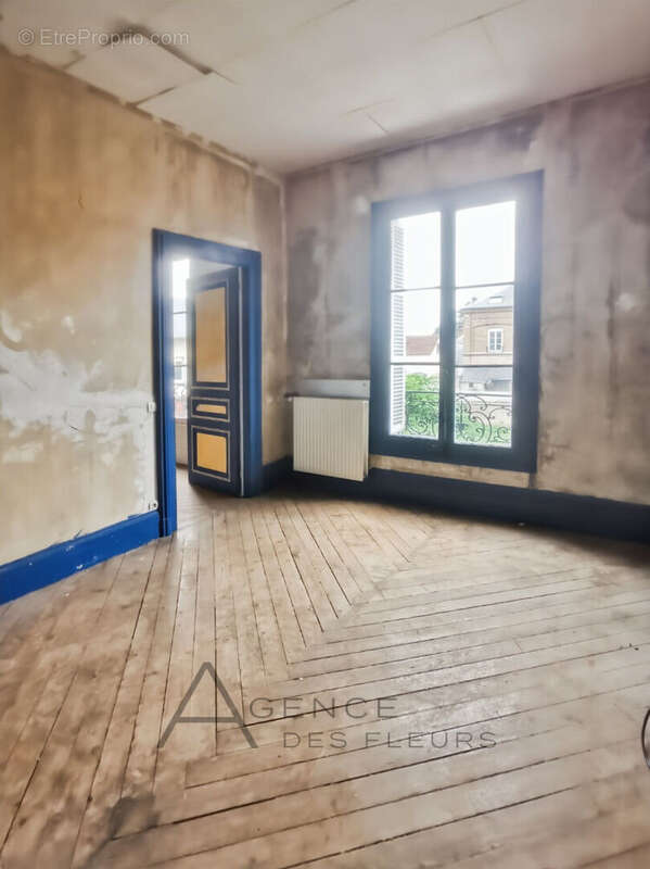 A saisir grande maison à rénover de160 m² - photo 5