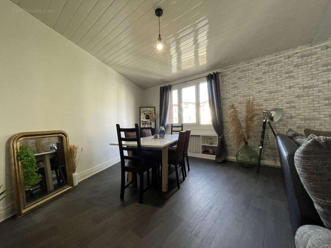 Appartement à AURILLAC