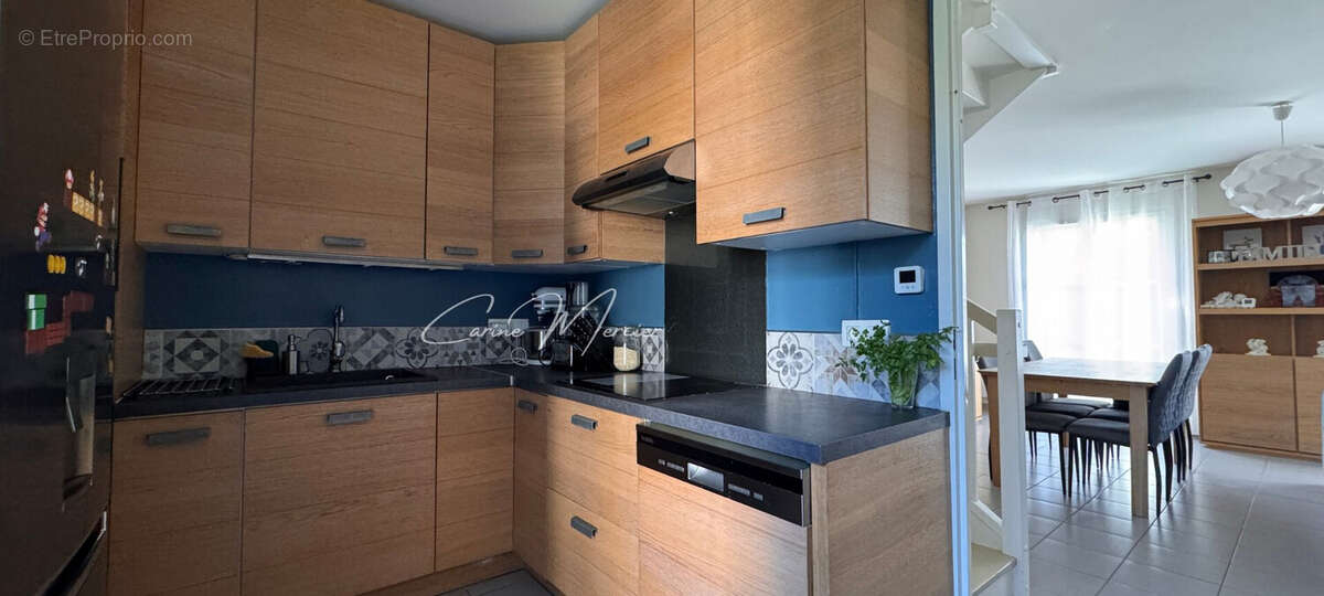 Maison à NEAUPHLE-LE-CHATEAU