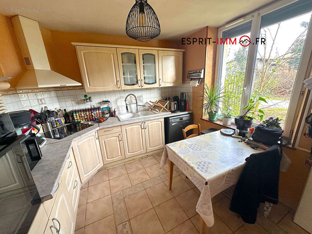 Appartement à SEYSSEL