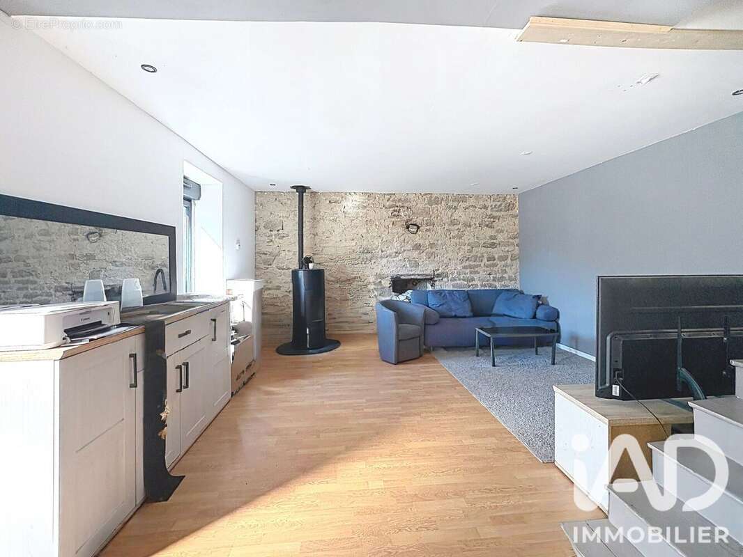Maison 91 m² à Berne  - photo 4