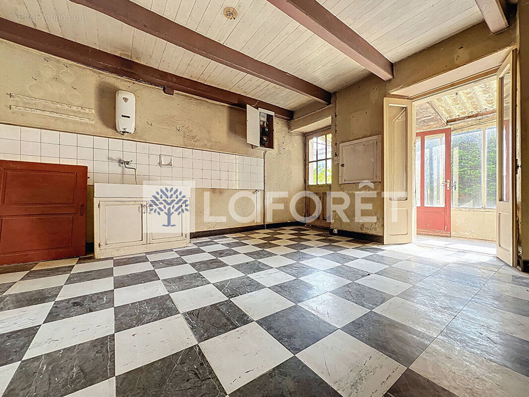 Maison à SAINT-LOUP-LAMAIRE