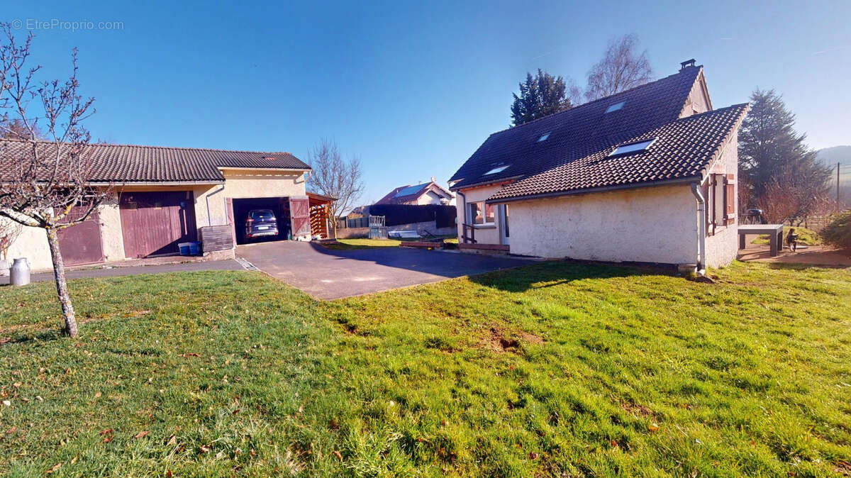 Maison à YSSINGEAUX