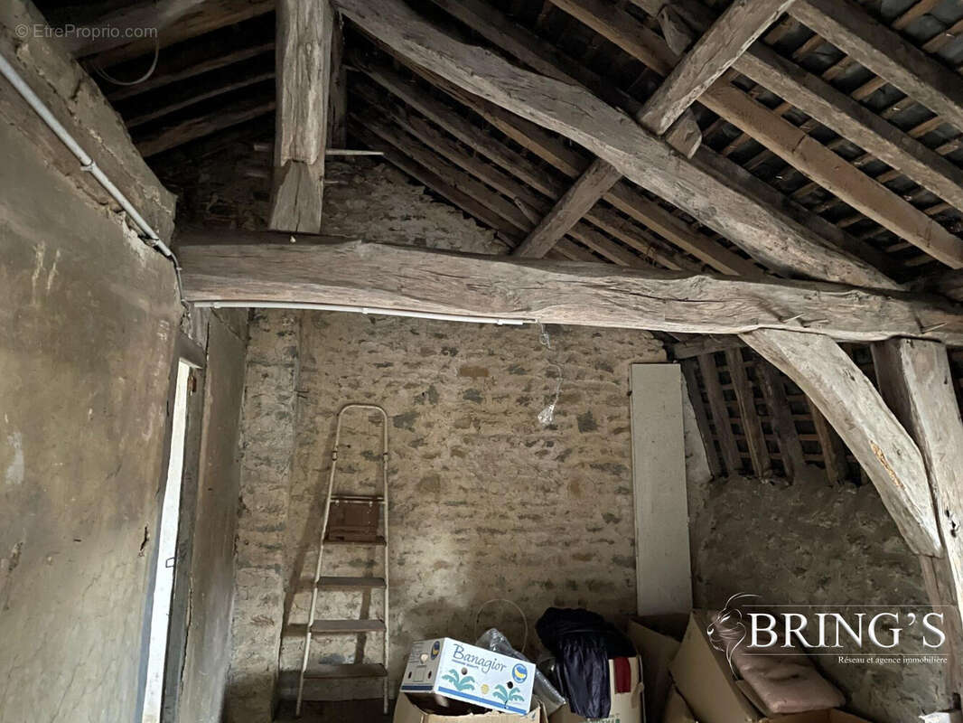 Maison à FRESNAY-SUR-SARTHE