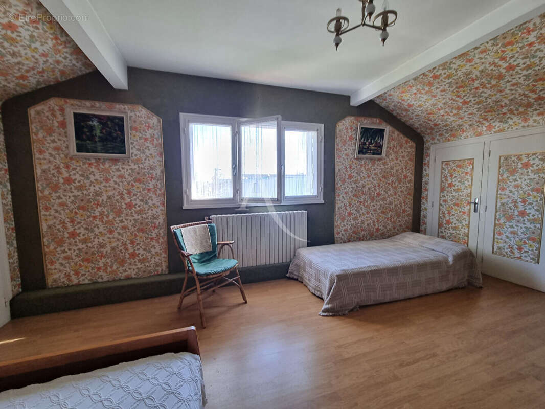 Maison à SAINT-SEBASTIEN-SUR-LOIRE