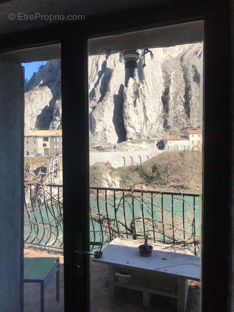 Commerce à SISTERON