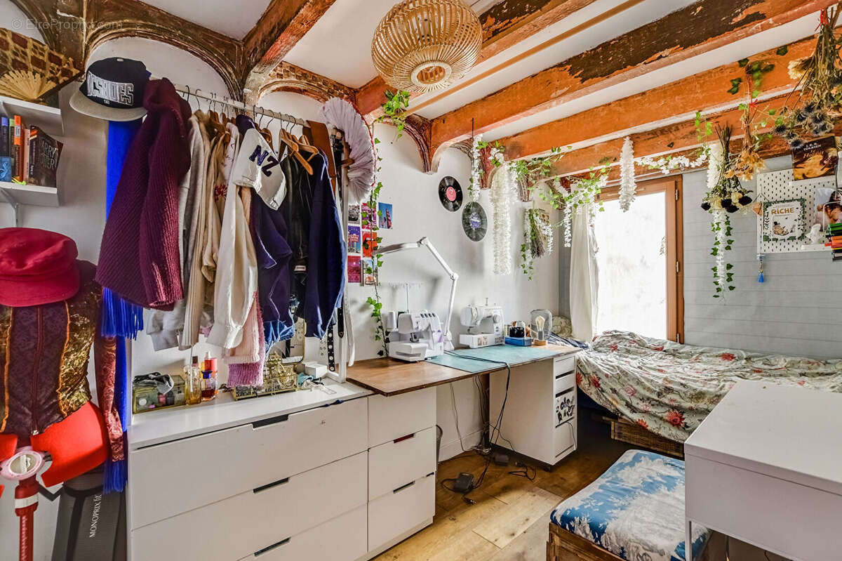 Appartement à PARIS-20E