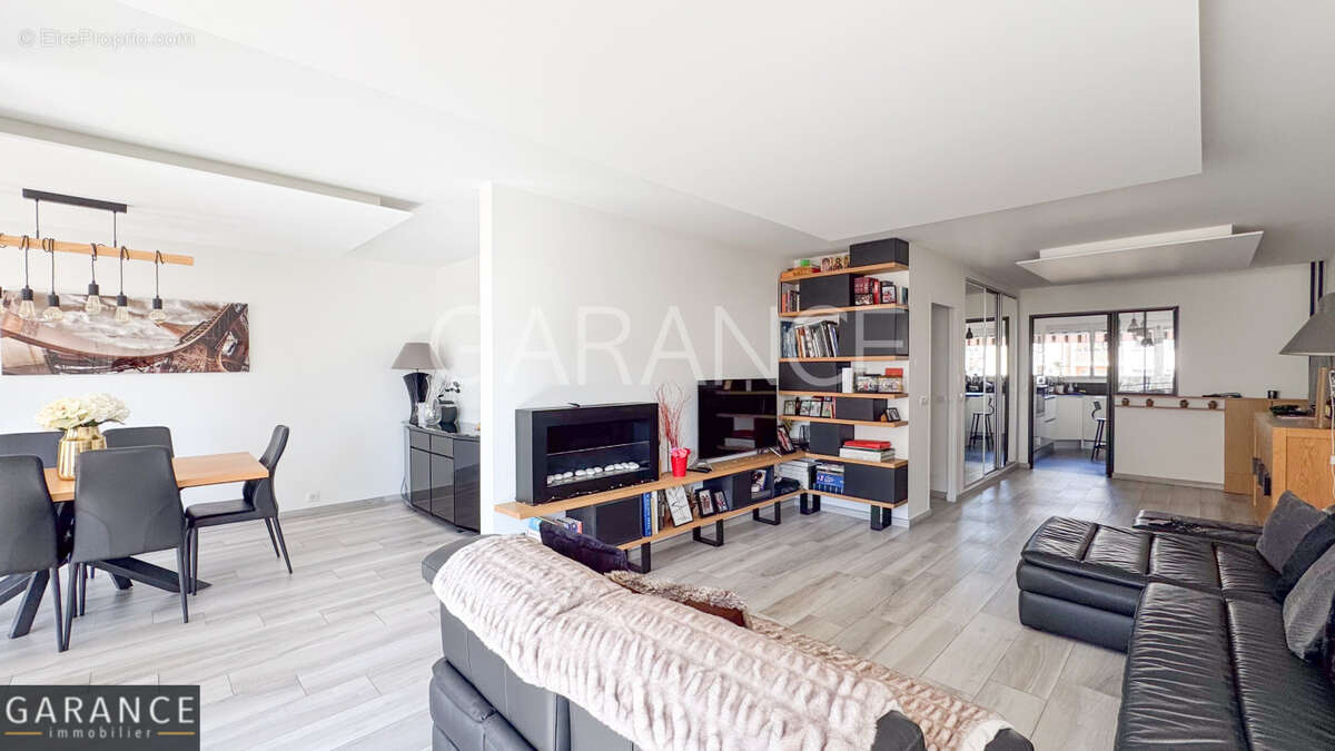 Appartement à PARIS-12E