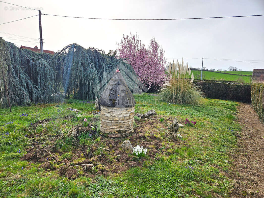 Maison à LAPALISSE