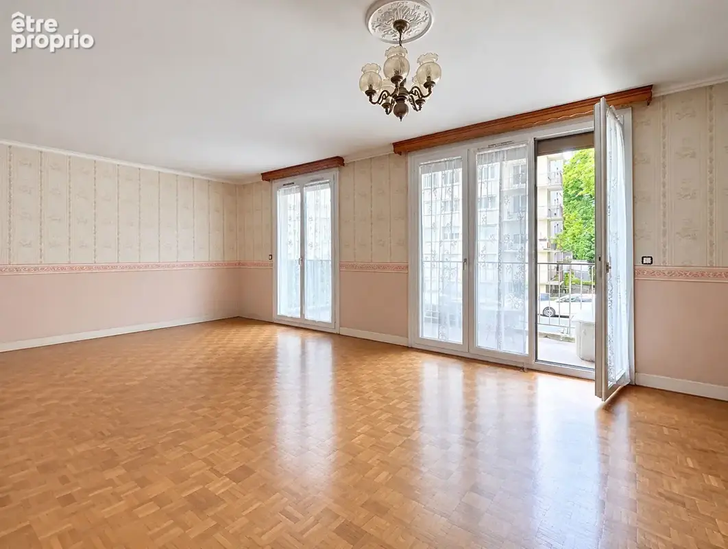 Appartement T3 avec garage et balcon - photo 2