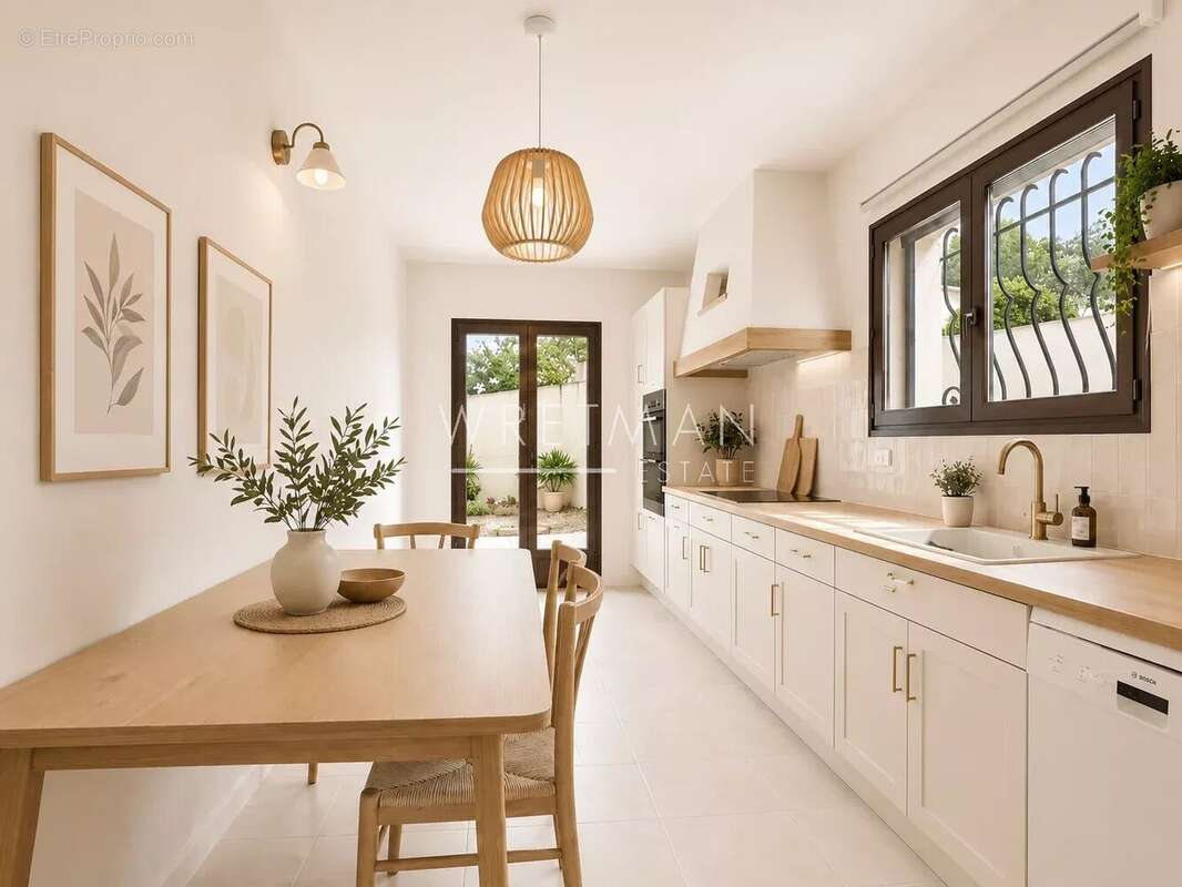 Maison à CAGNES-SUR-MER