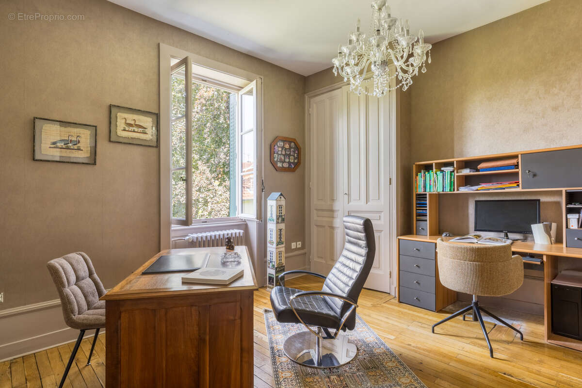 Maison à LYON-5E