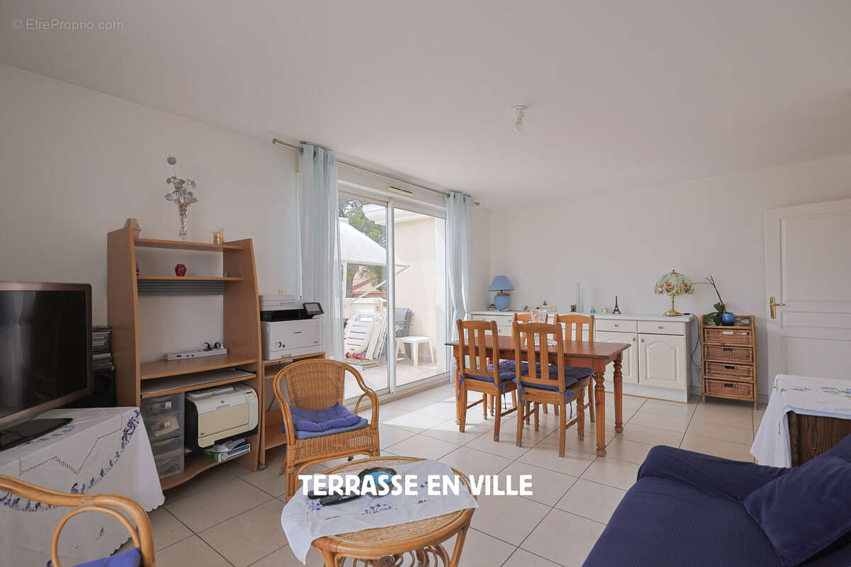 T4 dernier etage 90m2 - terrasse 38m2 - photo 4