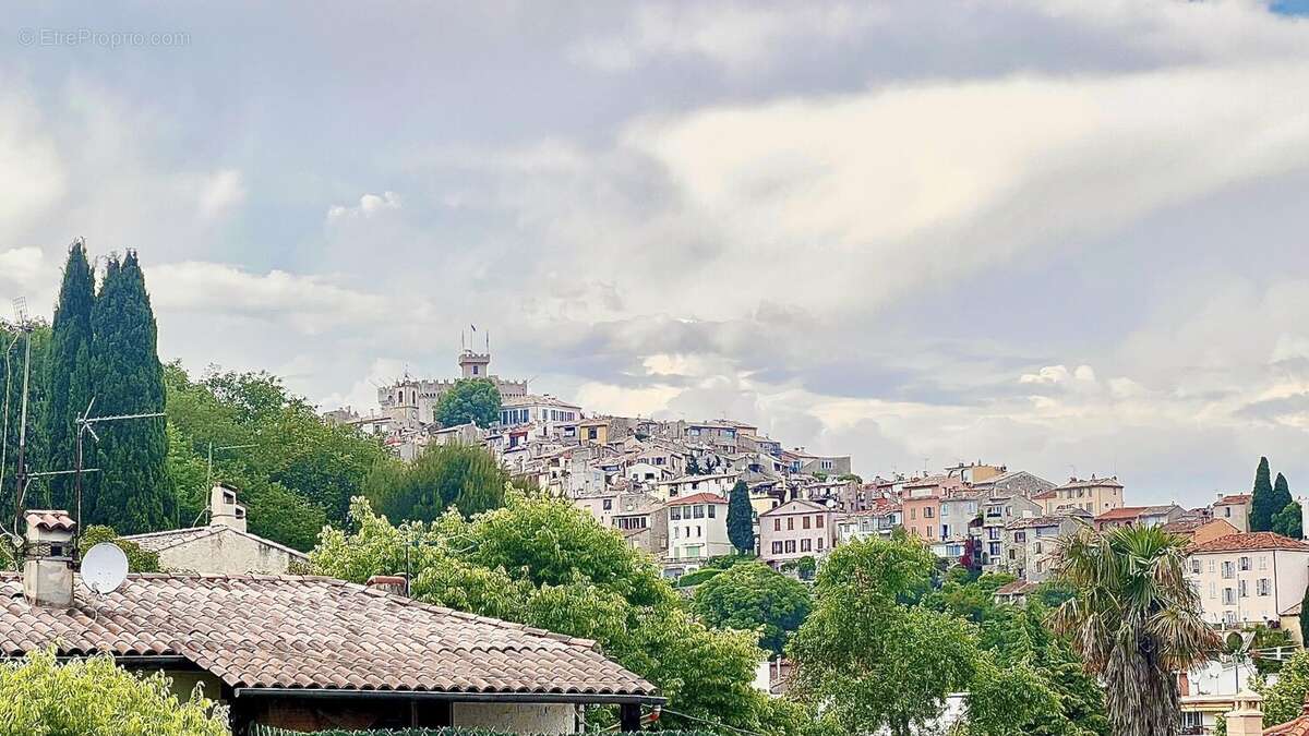 Appartement à CAGNES-SUR-MER