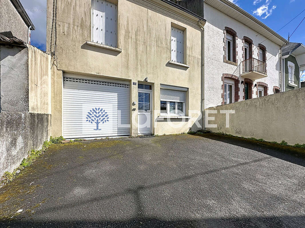 Maison à BRESSUIRE